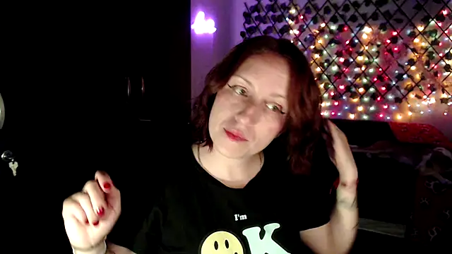 Snapshot of kittykalor09 chatting on 04/05/26, 01:23 kittykalor09 online show from 04/05/26, 01:23