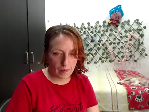 Snapshot of kittykalor09 chatting on 03/14/26, 11:33 kittykalor09 online show from 03/14/26, 11:33