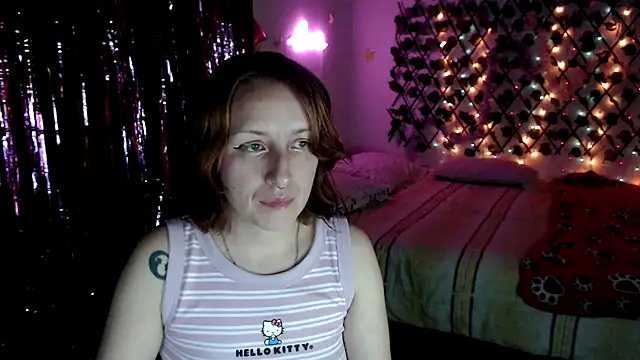 Snapshot of kittykalor09 chatting on 02/22/26, 12:35 kittykalor09 online show from 02/22/26, 12:35