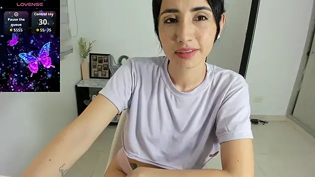  arianna hot22 online show from 06/12/26, 03:04