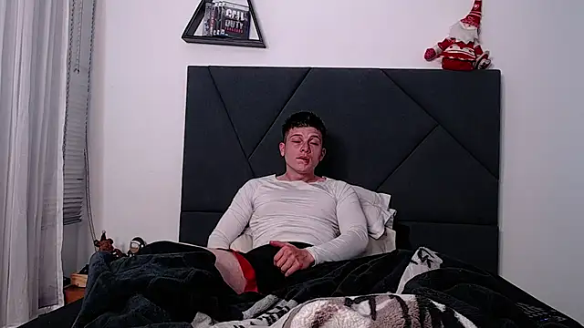 MathewCollin online show from 12/28/24, 01:17