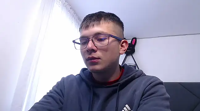 MathewCollin online show from 03/21/25, 04:07