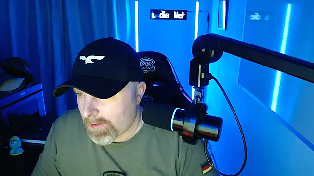 DerPornoPete online show from 09/17/25, 11:40