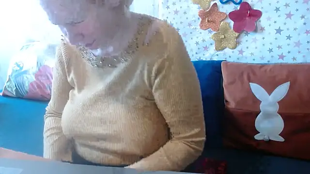 QueenLana online show from 06/02/26, 07:52