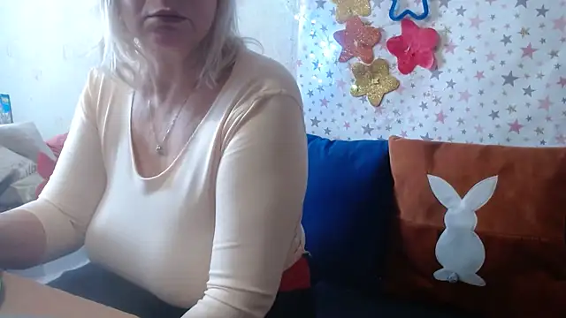 QueenLana online show from 03/02/26, 11:17