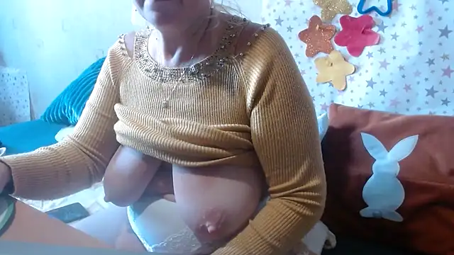 QueenLana online show from 09/24/25, 06:31