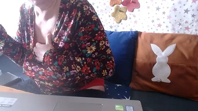 QueenLana online show from 04/12/26, 08:06