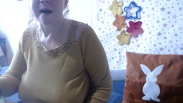 QueenLana online show from 04/13/26, 05:11