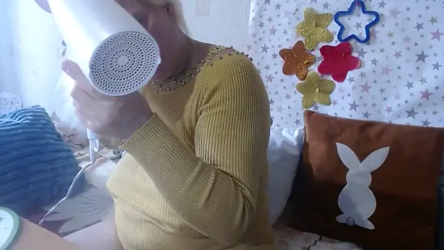 QueenLana online show from 10/02/25, 06:17