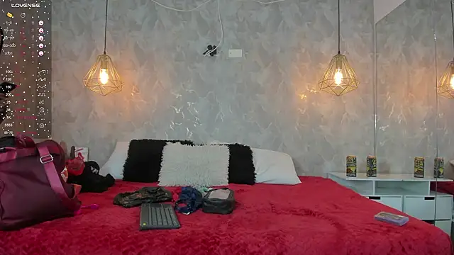 danaythamara1 online show from 02/14/26, 10:54