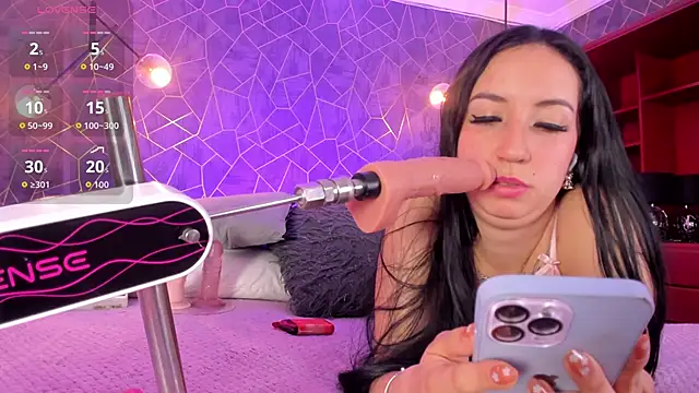 danaythamara1 online show from 11/04/25, 07:23