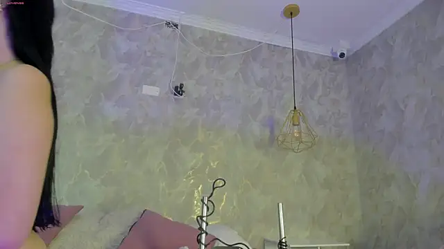 danaythamara1 online show from 11/06/25, 08:35