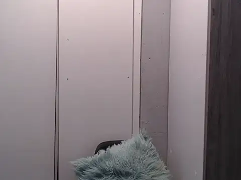 THREEHOLESPLEASURE99 online show from 02/06/26, 06:37