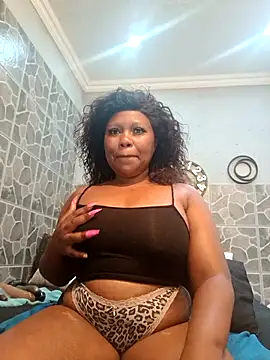 THREEHOLESPLEASURE99 online show from 11/23/25, 09:30