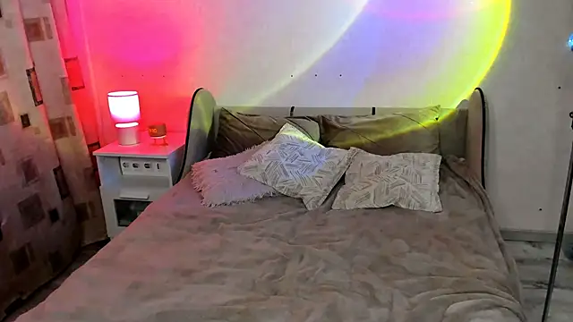 Vivian Davis online show from 11/28/25, 08:31