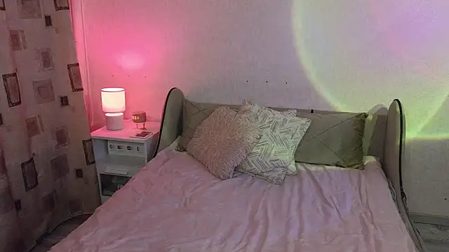 Vivian Davis online show from 11/30/25, 08:31