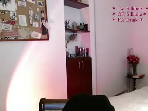 babyluna 8 8 online show from 06/04/26, 04:17