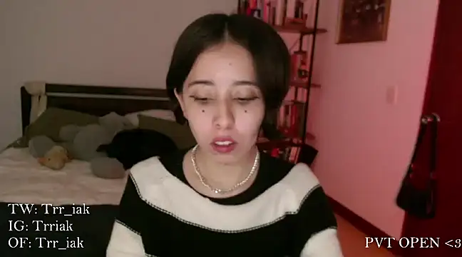 babyluna 8 8 online show from 01/09/25, 05:44