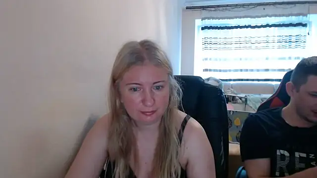 PeterAndJen online show from 06/19/26, 05:13