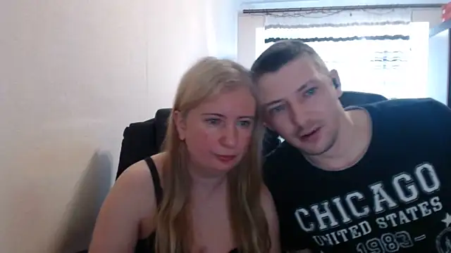 PeterAndJen online show from 06/17/26, 06:13
