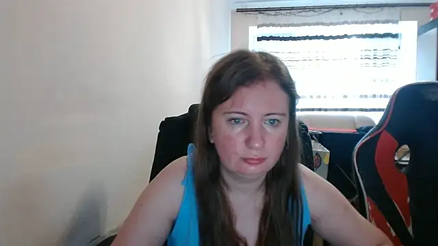 PeterAndJen online show from 07/04/26, 05:47