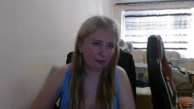 PeterAndJen online show from 06/26/26, 05:41