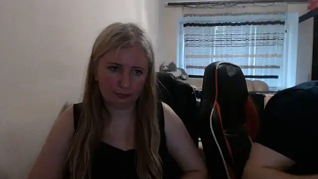 PeterAndJen online show from 06/06/26, 07:08