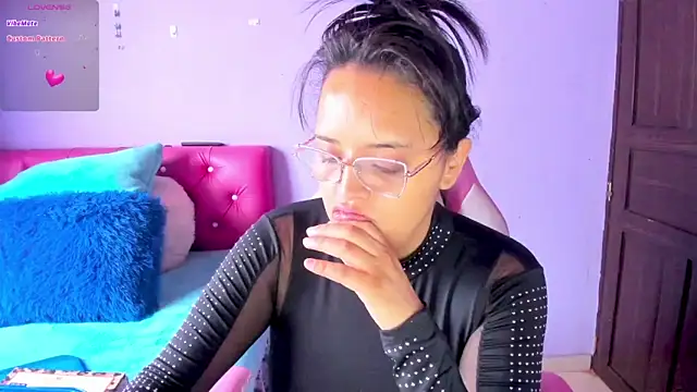 crissn0707 online show from 03/17/26, 12:41