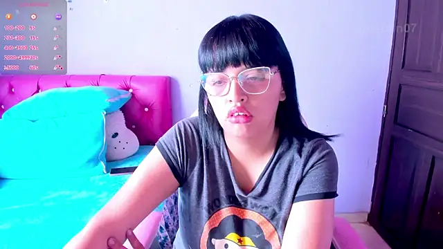 crissn0707 online show from 04/07/26, 02:41