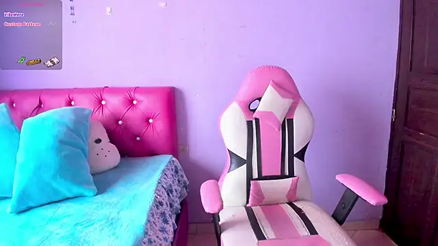 crissn0707 online show from 03/23/26, 12:38