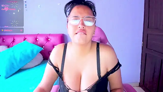 Snapshot of crissn0707 chatting on 02/06/26, 11:50 crissn0707 online show from 02/06/26, 11:50