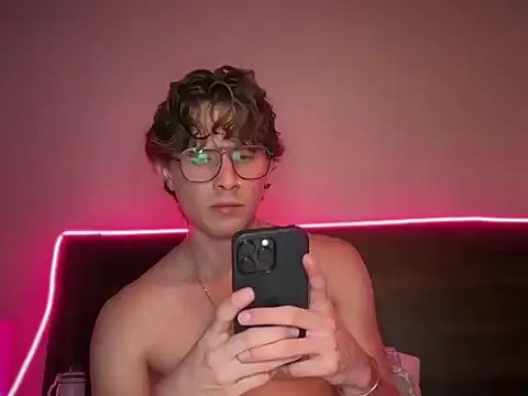 mcklister kinky feets online show from 03/09/26, 05:00