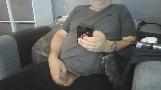 Snapshot of Naturistmale45 chatting on 06/16/26, 10:59 Naturistmale45 online show from 06/16/26, 10:59