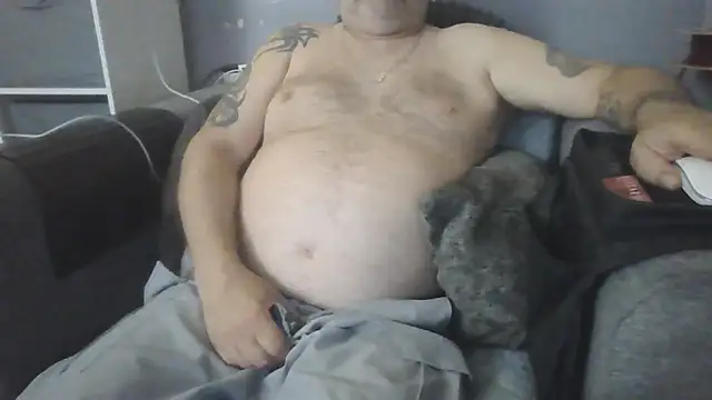 Snapshot of Naturistmale45 chatting on 07/04/26, 09:19 Naturistmale45 online show from 07/04/26, 09:19