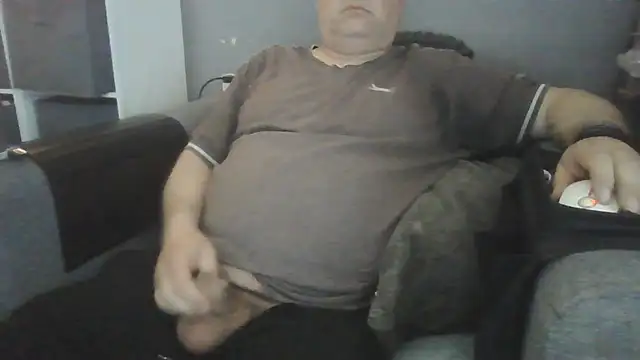 Naturistmale45 online show from 05/18/26, 08:08