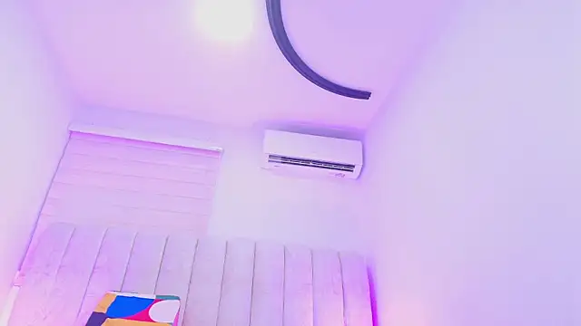 timkerbell  online show from 12/03/25, 07:24