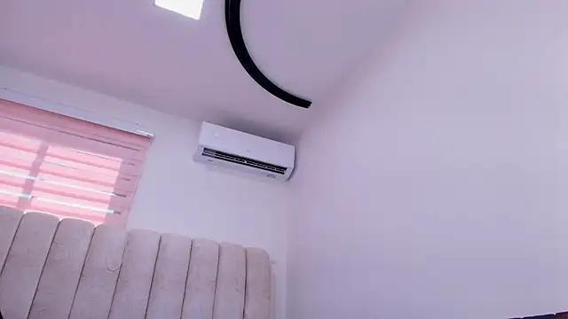 timkerbell  online show from 01/17/26, 07:17