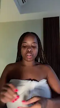 PRIMAGODDESS online show from 12/21/25, 11:01