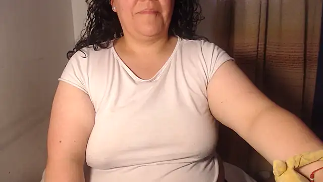 agathamiller01 online show from 03/11/26, 10:48