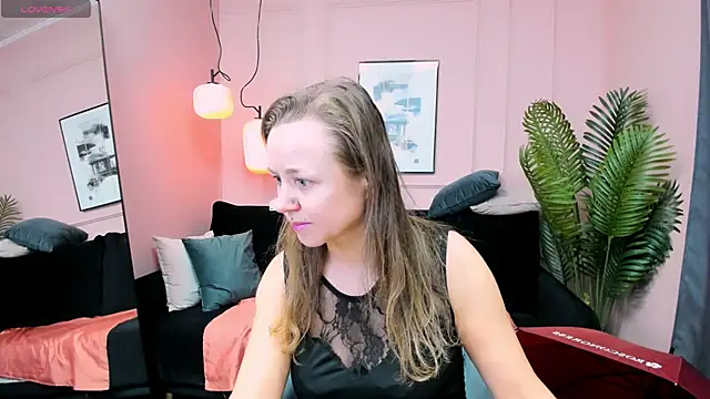 Snapshot of GabrielGold chatting on 11/13/25, 08:13 GabrielGold online show from 11/13/25, 08:13