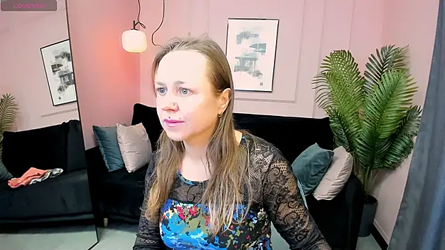 GabrielGold online show from 11/27/25, 08:42