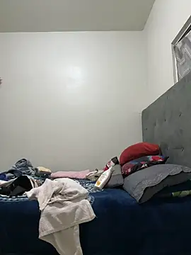 MileyGia online show from 02/20/26, 01:57