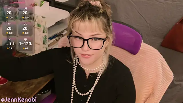 JennKenobi online show from 02/05/25, 05:09