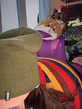 JennKenobi online show from 03/12/26, 02:43