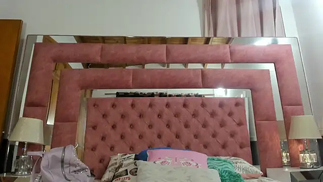 briana wonder69xxx online show from 09/20/25, 02:44