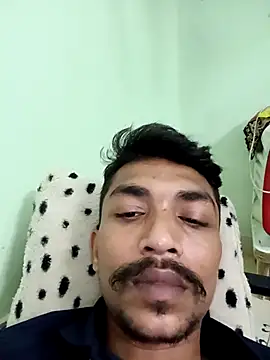 Snapshot of PrabV0319 chatting on 10/04/25, 10:22 PrabV0319 online show from 10/04/25, 10:22