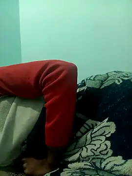 PrabV0319 online show from 12/19/25, 11:45
