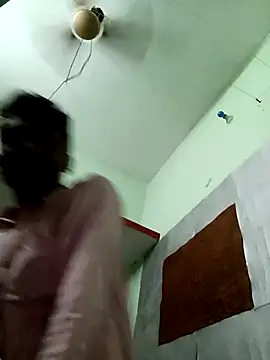 Snapshot of PrabV0319 chatting on 11/01/25, 10:42 PrabV0319 online show from 11/01/25, 10:42