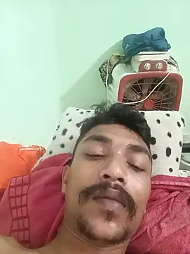 Snapshot of PrabV0319 chatting on 09/30/25, 12:16 PrabV0319 online show from 09/30/25, 12:16