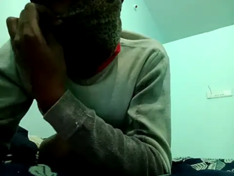 Snapshot of PrabV0319 chatting on 12/01/25, 11:49 PrabV0319 online show from 12/01/25, 11:49